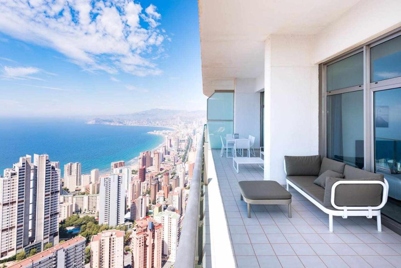 Luxury Apartment On The 41St Floor With Stunning Sea Views Benidorm Exterior photo