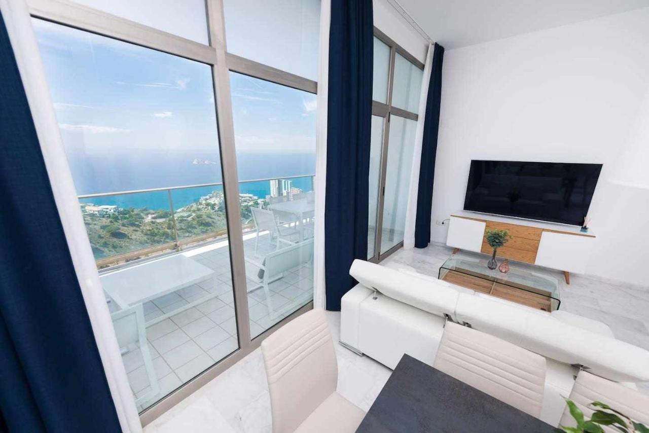 Luxury Apartment On The 41St Floor With Stunning Sea Views Benidorm Exterior photo